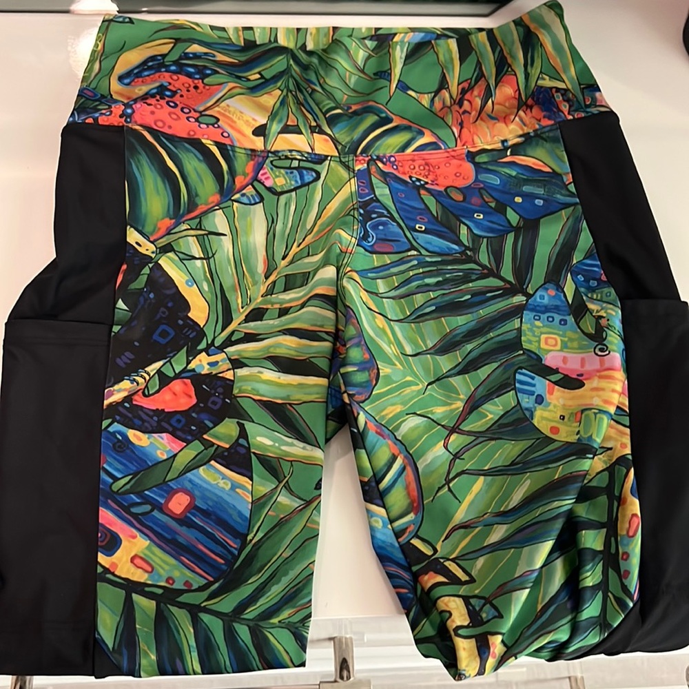 Handmade  Costa Rica Pura Vibra leggings 💞